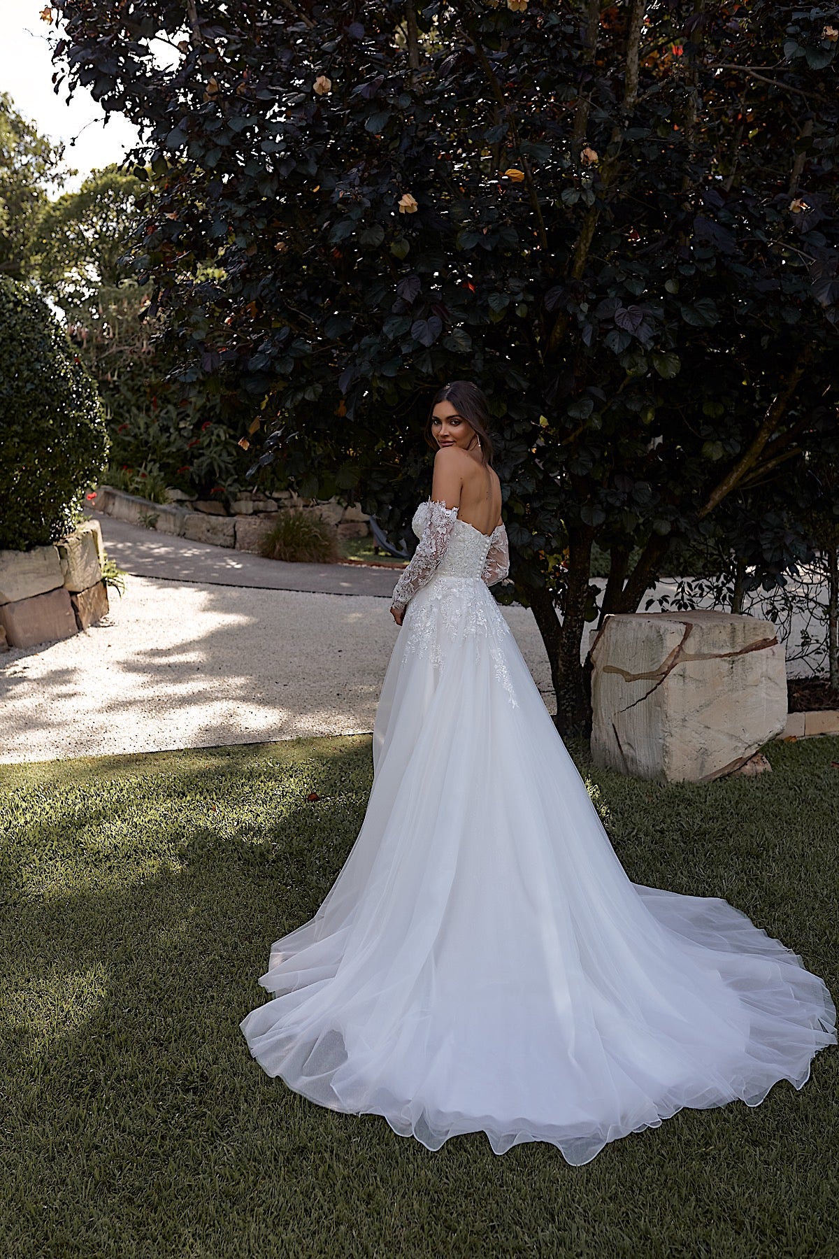 Balsa Wedding Dress STYLE CODE: TC24128