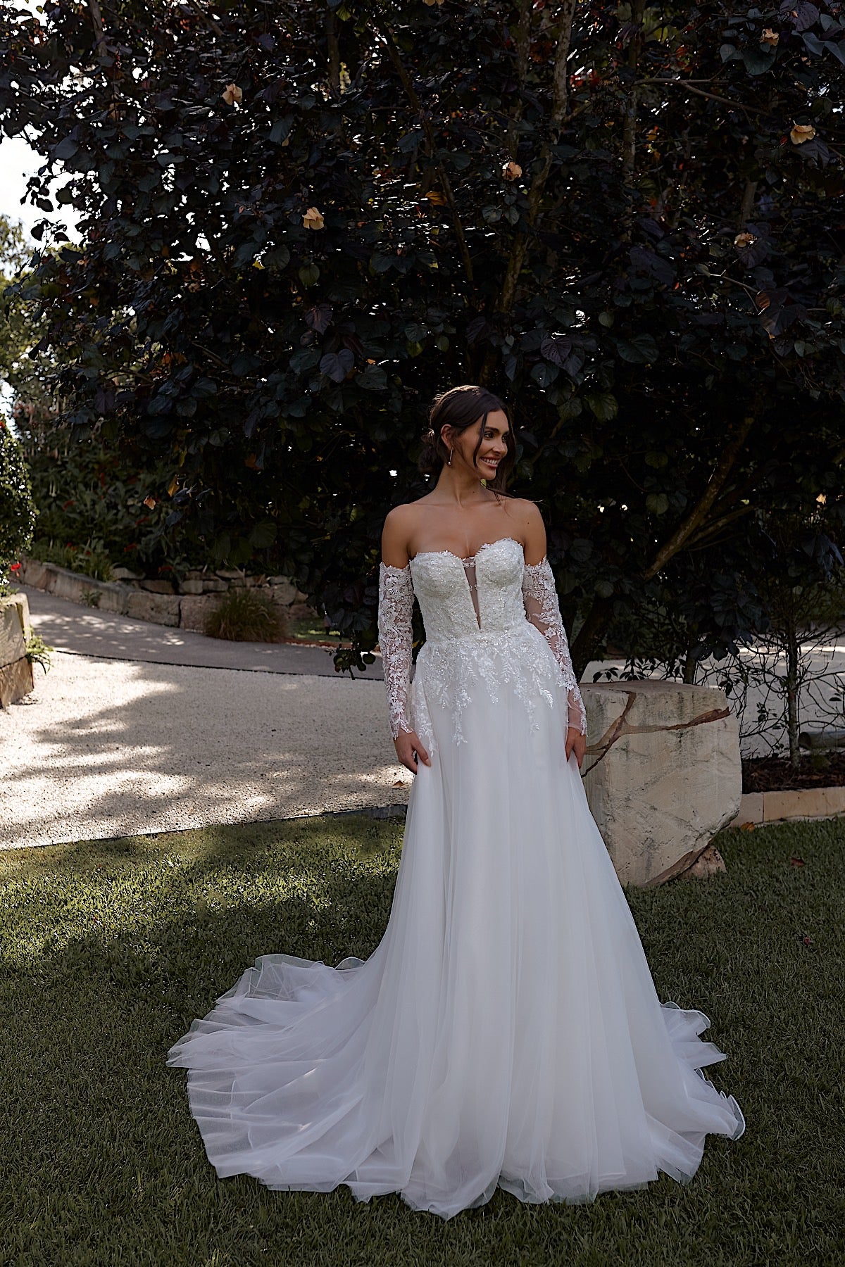 Balsa Wedding Dress STYLE CODE: TC24128
