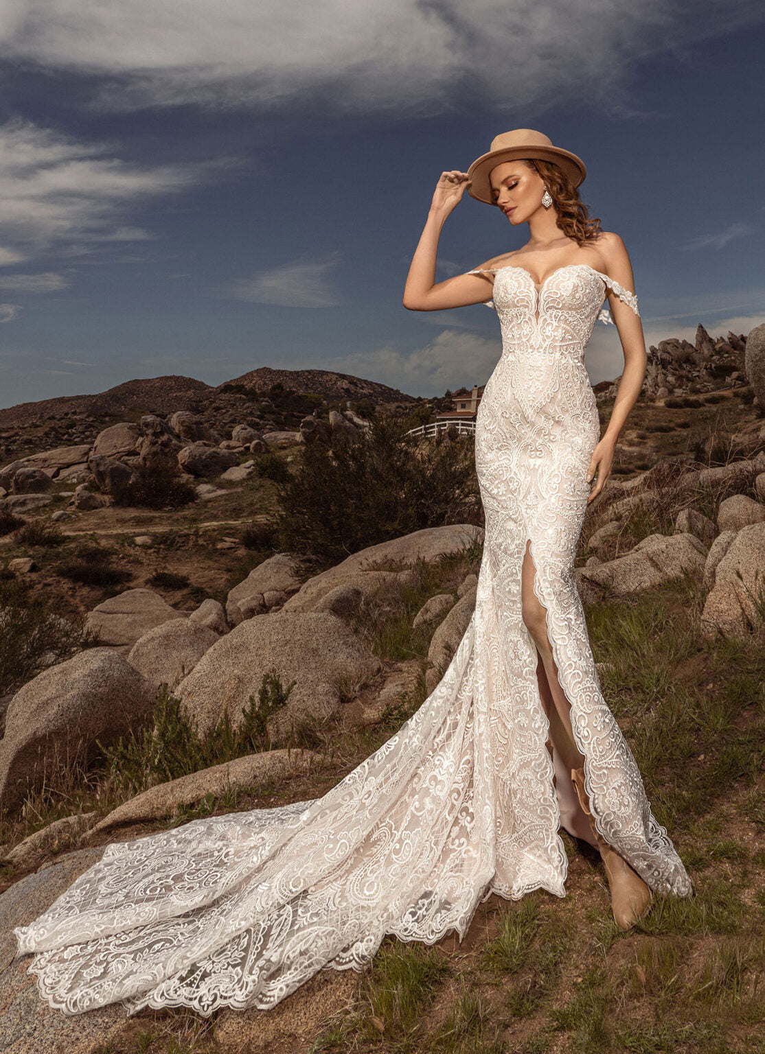 KITTY CHEN FORMOSA EX SAMPLE