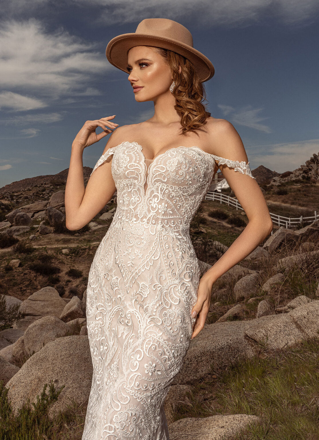 KITTY CHEN FORMOSA EX SAMPLE