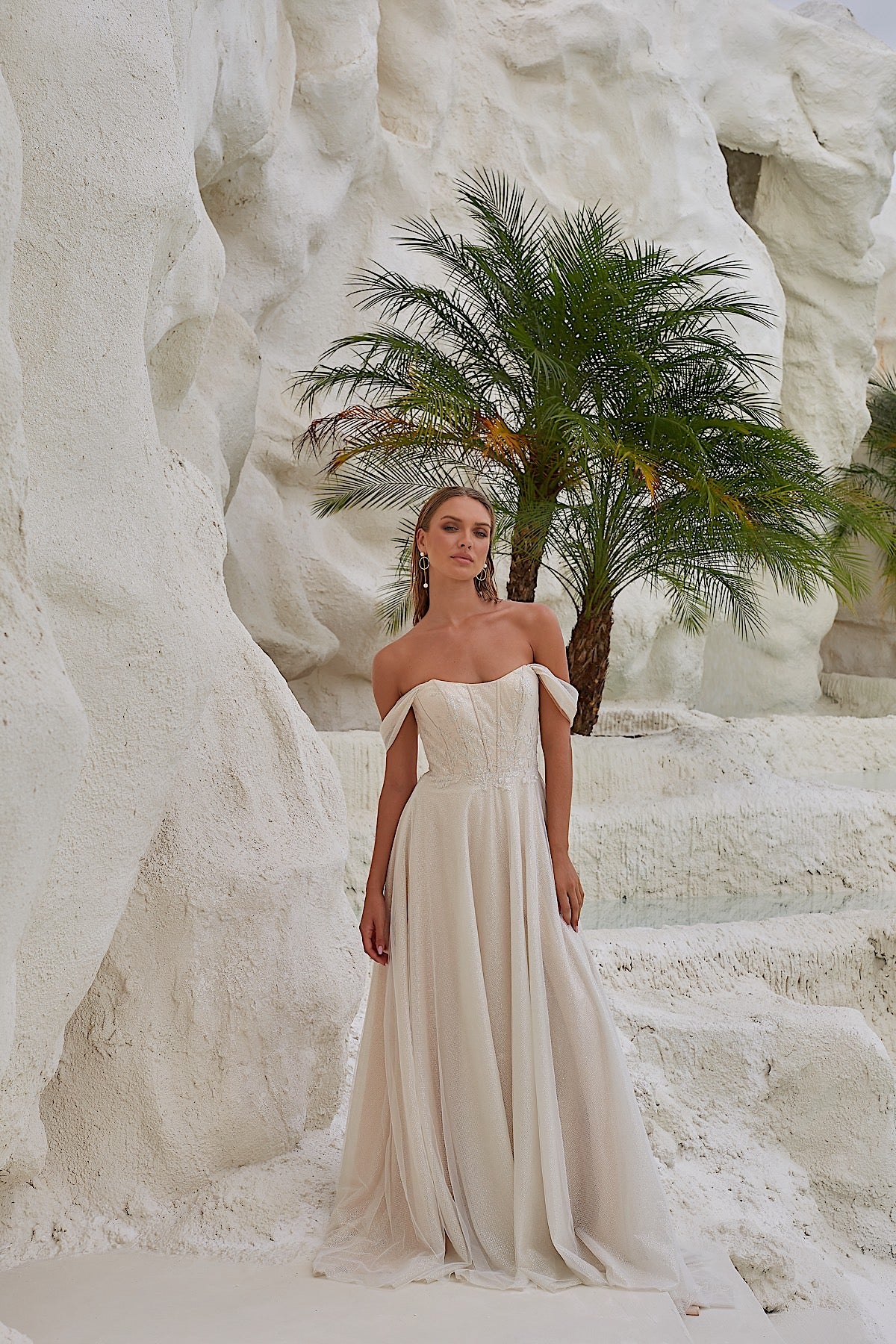 Indra Wedding Dress STYLE CODE: TC2405