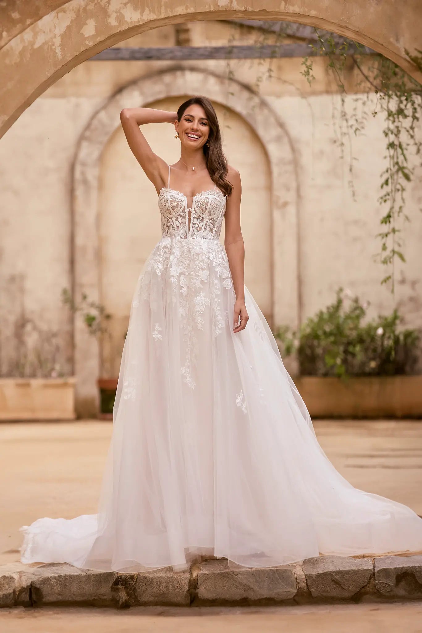 Lourdes Wedding Dress Style Code: TC2532