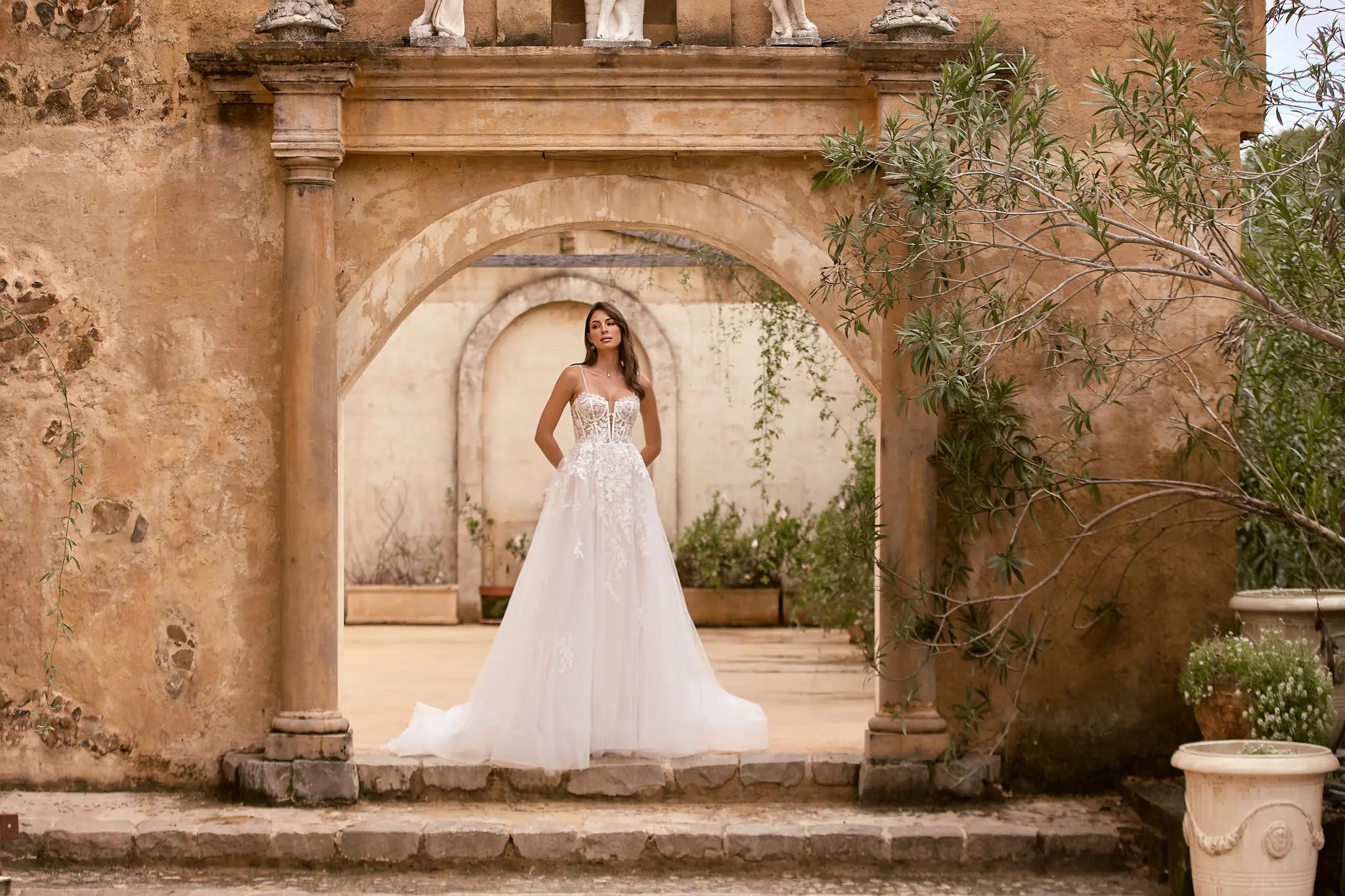 Lourdes Wedding Dress Style Code: TC2532