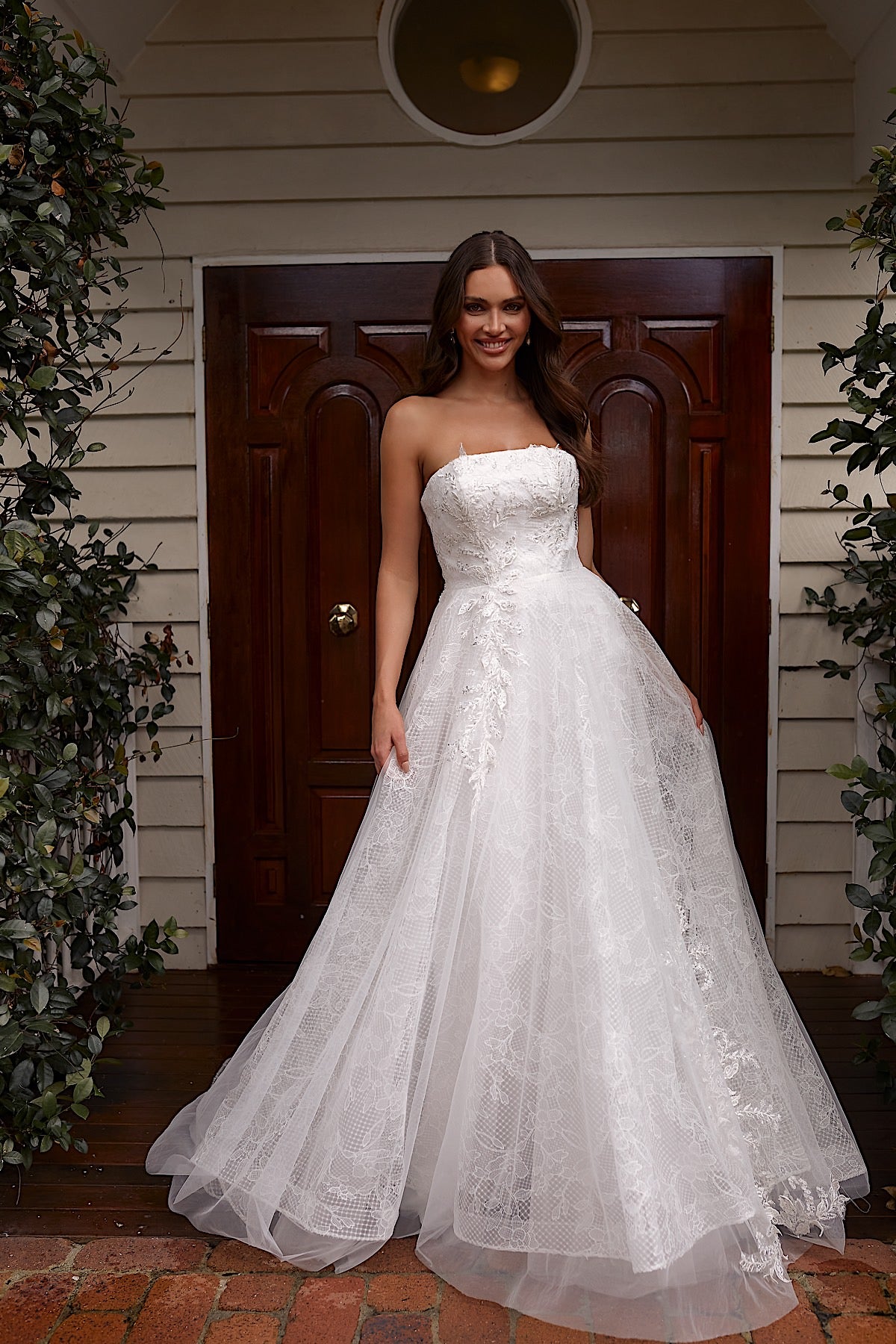 Plumeria Wedding Dress STYLE CODE: TC24121