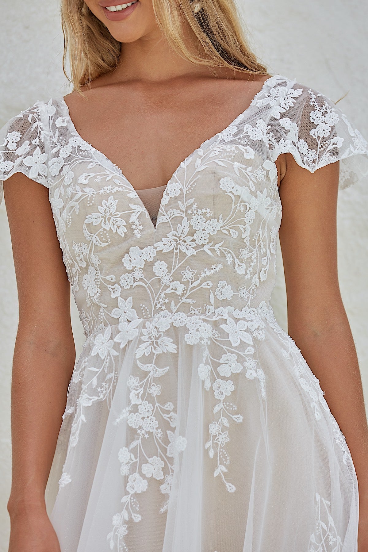 Reva Wedding Dress STYLE CODE: TC2424