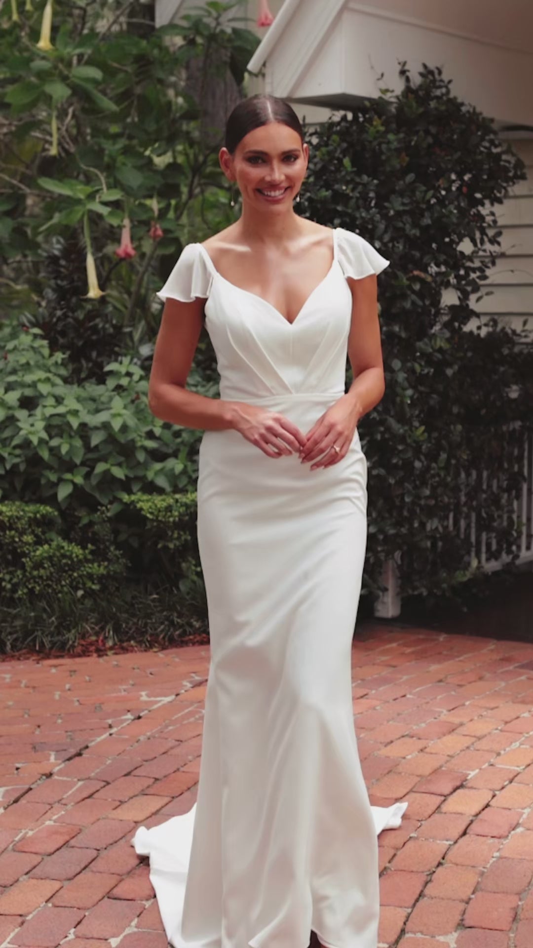 Cosmos Wedding Dress STYLE CODE: TC24115